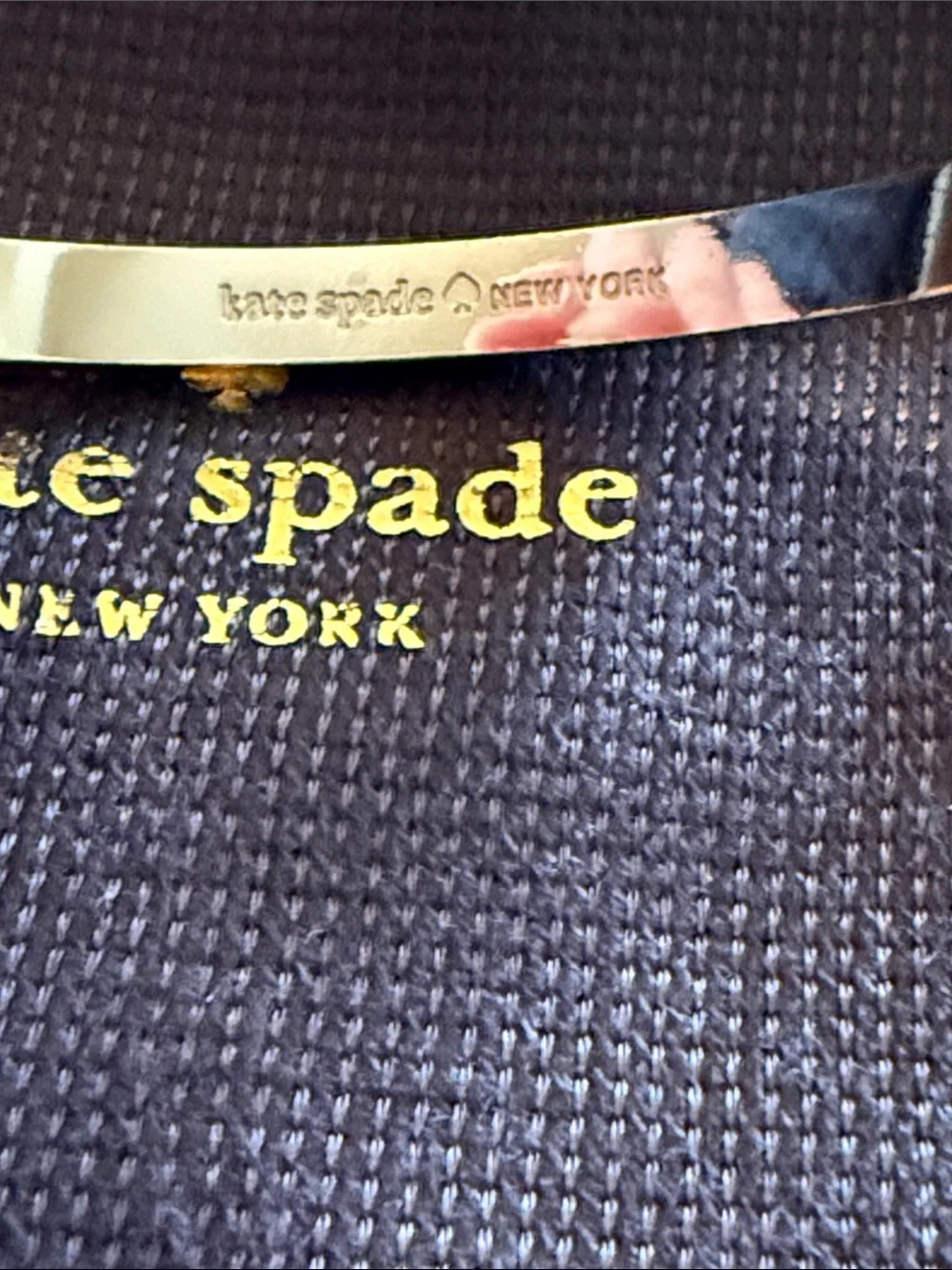 kate spade gold bangle with brown pouch and pink drawstrings - Picture 3 of 3